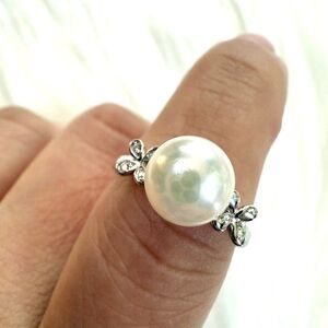Seawater Pearl Akoya Pearl Ring
